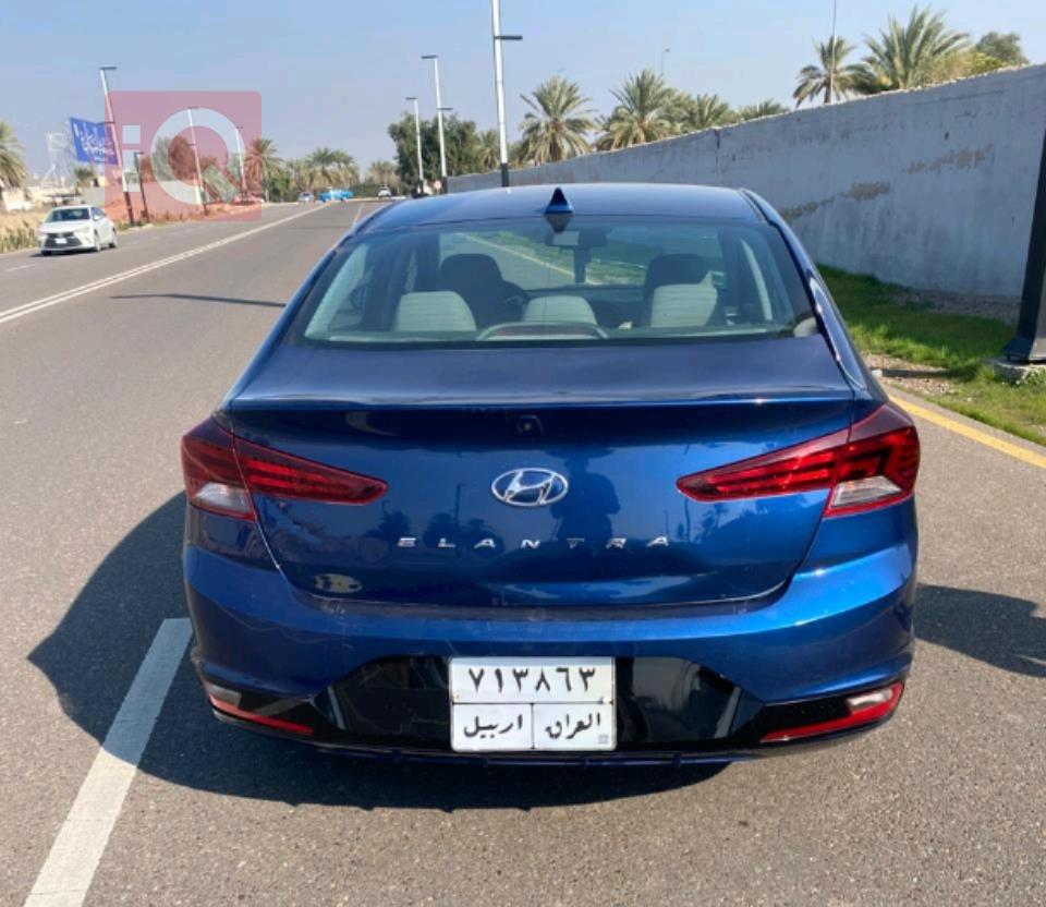 هیوندای ئەلەنترا